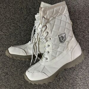 U.S. Polo Assn. White Quilted Faux-Fur Lace-Up Winter Boots